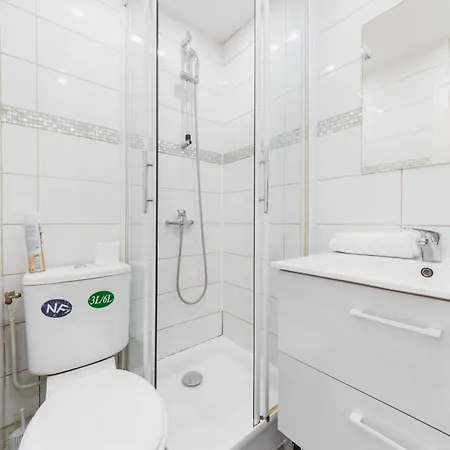 Elegant Voltaire- 11 - 2p Appartement Paris